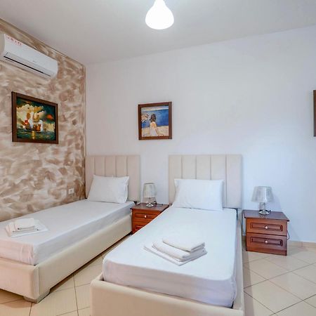Eleni Guest House Sarandë 外观 照片