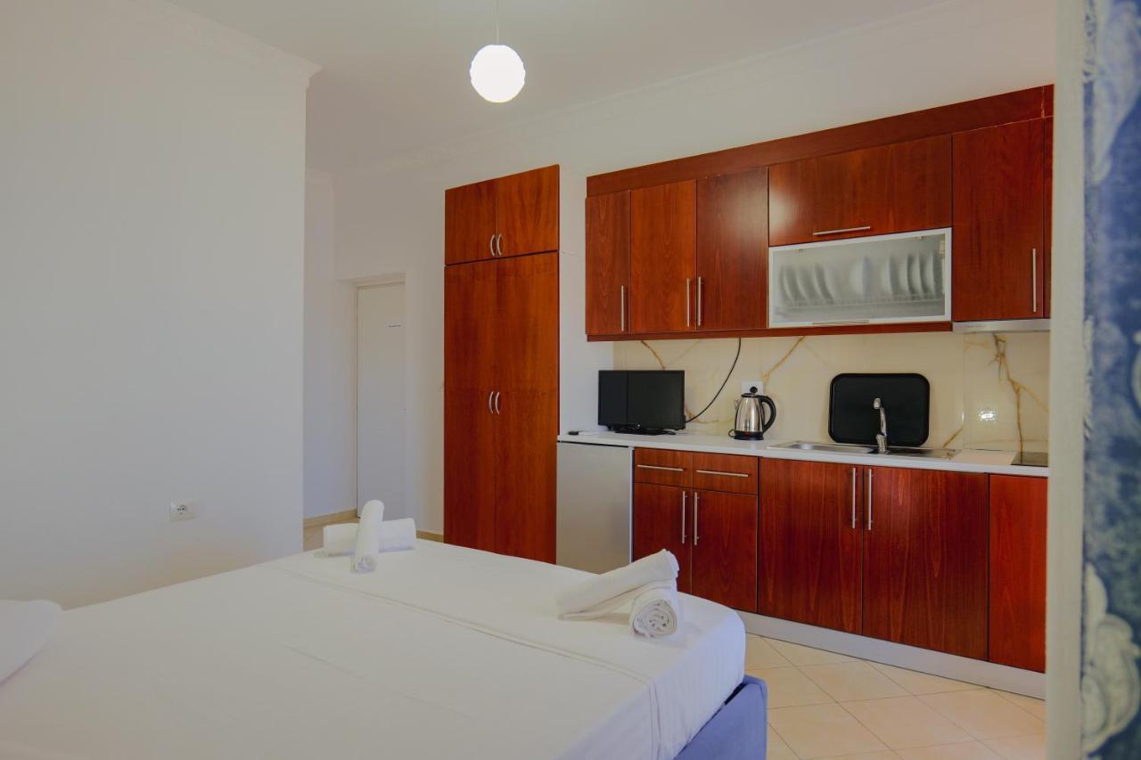 Eleni Guest House Sarandë 外观 照片