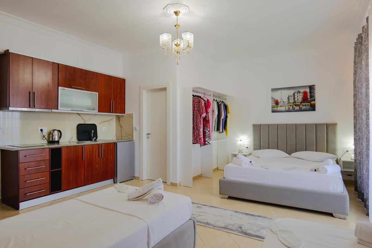Eleni Guest House Sarandë 外观 照片